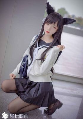 同桌上课揉我下面啊嗯动漫