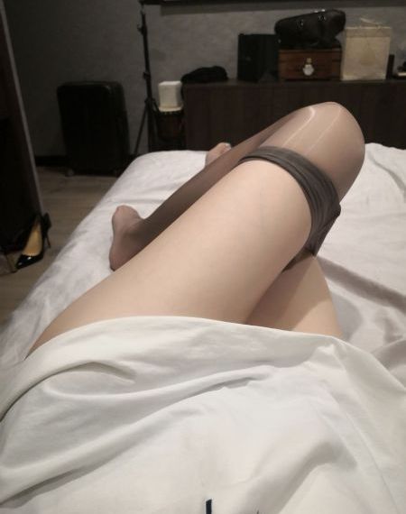 我在开会他在下添的好爽电影