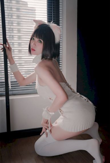 亚洲暴爽av天天爽日日碰