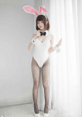 奶龙与小七