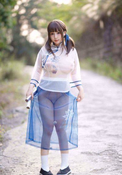 脸红的儿媳妇